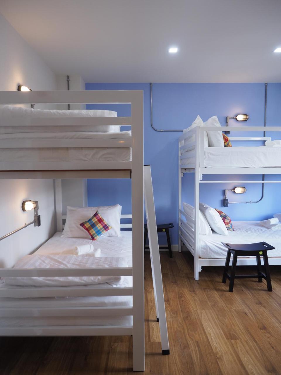 Luck Esan Loft Hotel Убон Ратчатани Екстериор снимка